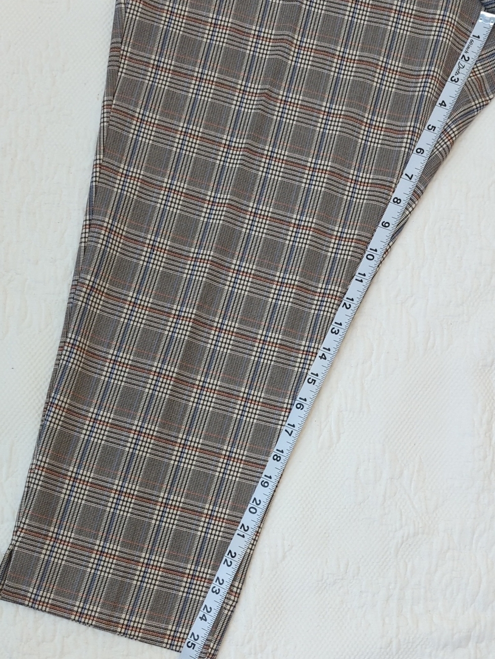 Liverpool Los Angeles Ankle Pants in Navy/ Cream Glenn Plaid Size 18W - Picture 8 of 10